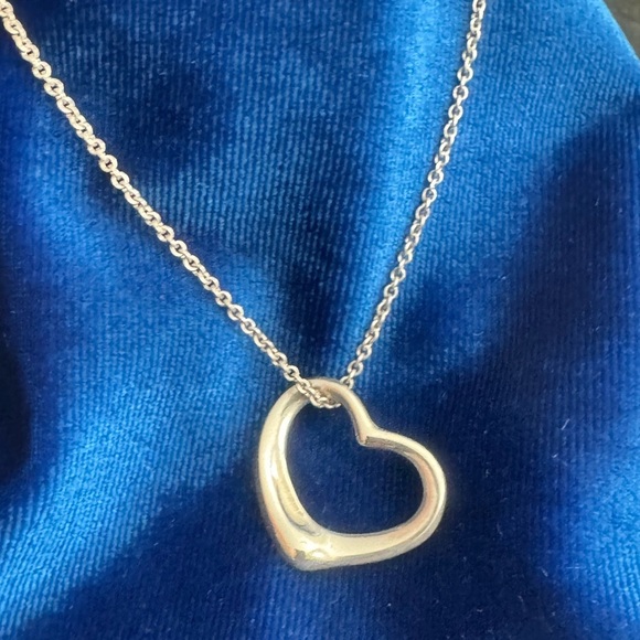 Tiffany & Co Large Open Heart Elsa Peretti Silver 925 Necklace - Picture 1 of 6